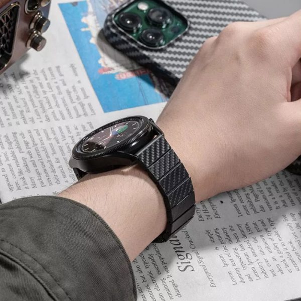 بند مدل Lux-Carbonfiber5 ساعت سامسونگ Galaxy Watch5 44/40mm / Watch5 Pro 45mm مشکی