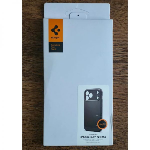 کاور اسپیگن مدل Tough Armor T MagFit گوشی اپل iPhone 17 Pro Max