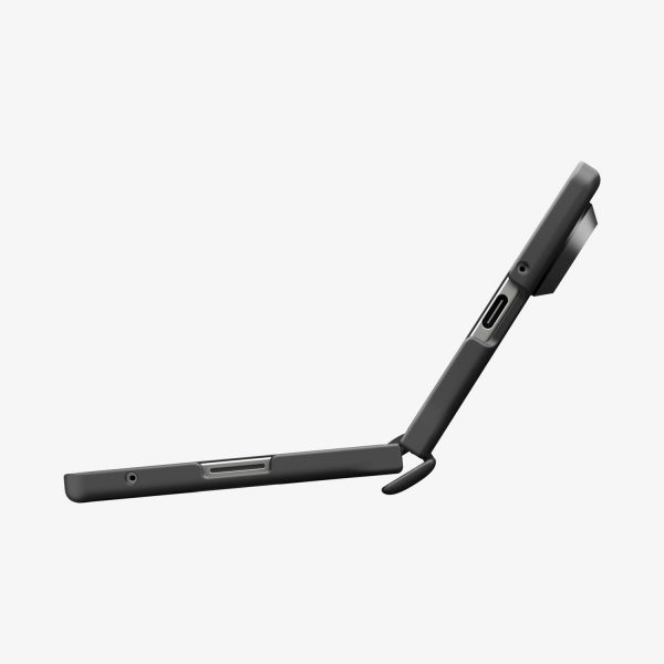 کاور اسپیگن مدل Air Fit Pro MagFit گوشی سامسونگ Galaxy Z Fold 7 ( دوطرفه )